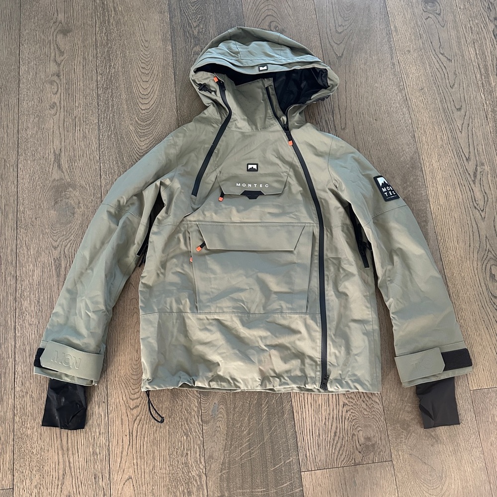 Ski Jacket - excellent condition